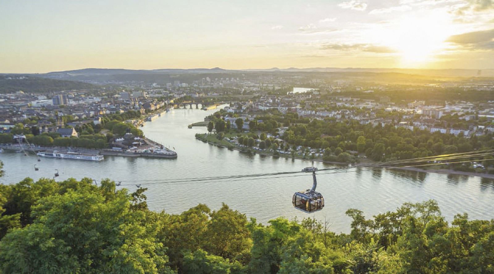 COBLENZA KOBLENZ CASTILLO SCHLOSS CENTRO HISTORICO IGLESIAS CRUCEROS RHIN RHINE CRUISES KOBLENZ